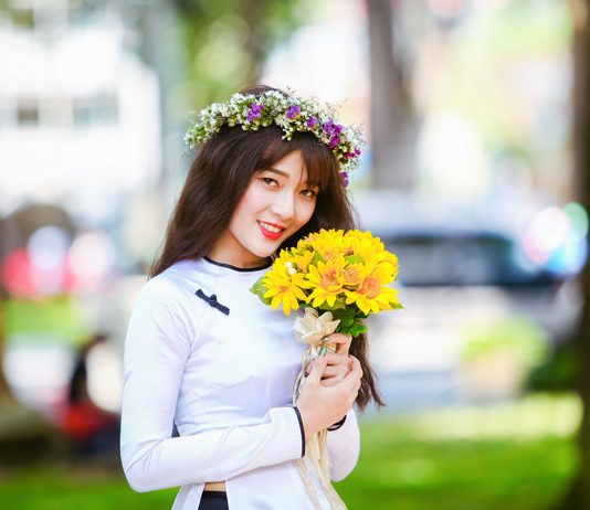 Phụ kiện kỷ yếu